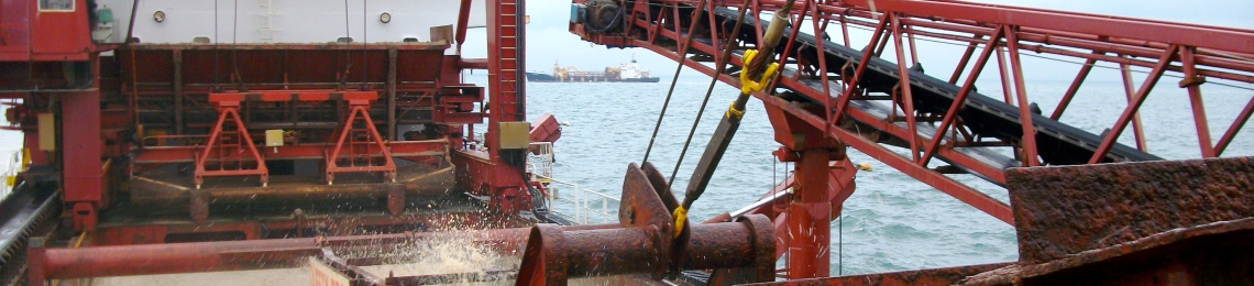 Aggregate Dredger