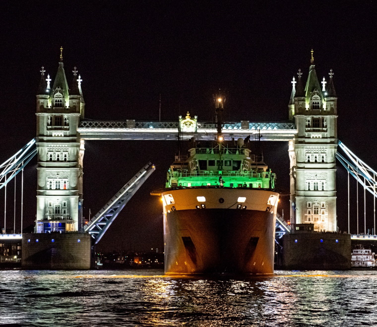 NLV Pharos in front of Tower Bridge