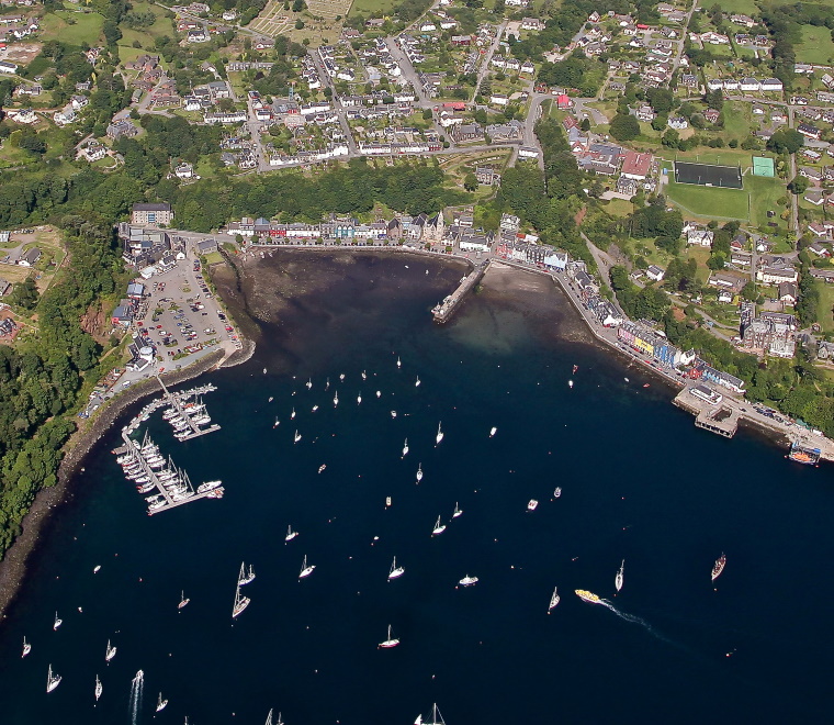 Tobermory Harbour aerial 