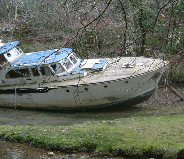 Derelict vessel 