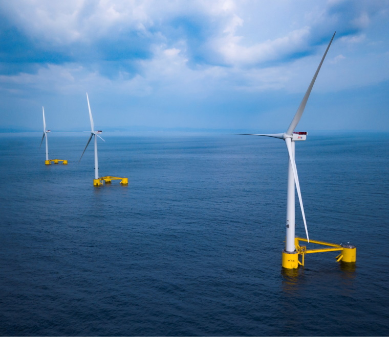 WindFloat Atlantic final hookup at Viana do Castelo, Northern Portugal. Photo courtesy of Principle Power. Artist: DOCK90 